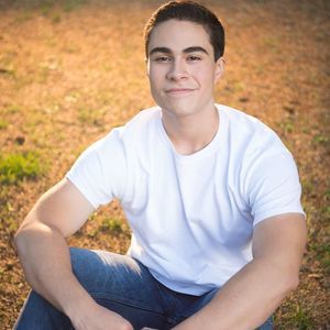 Meet your Posher, Alejandro